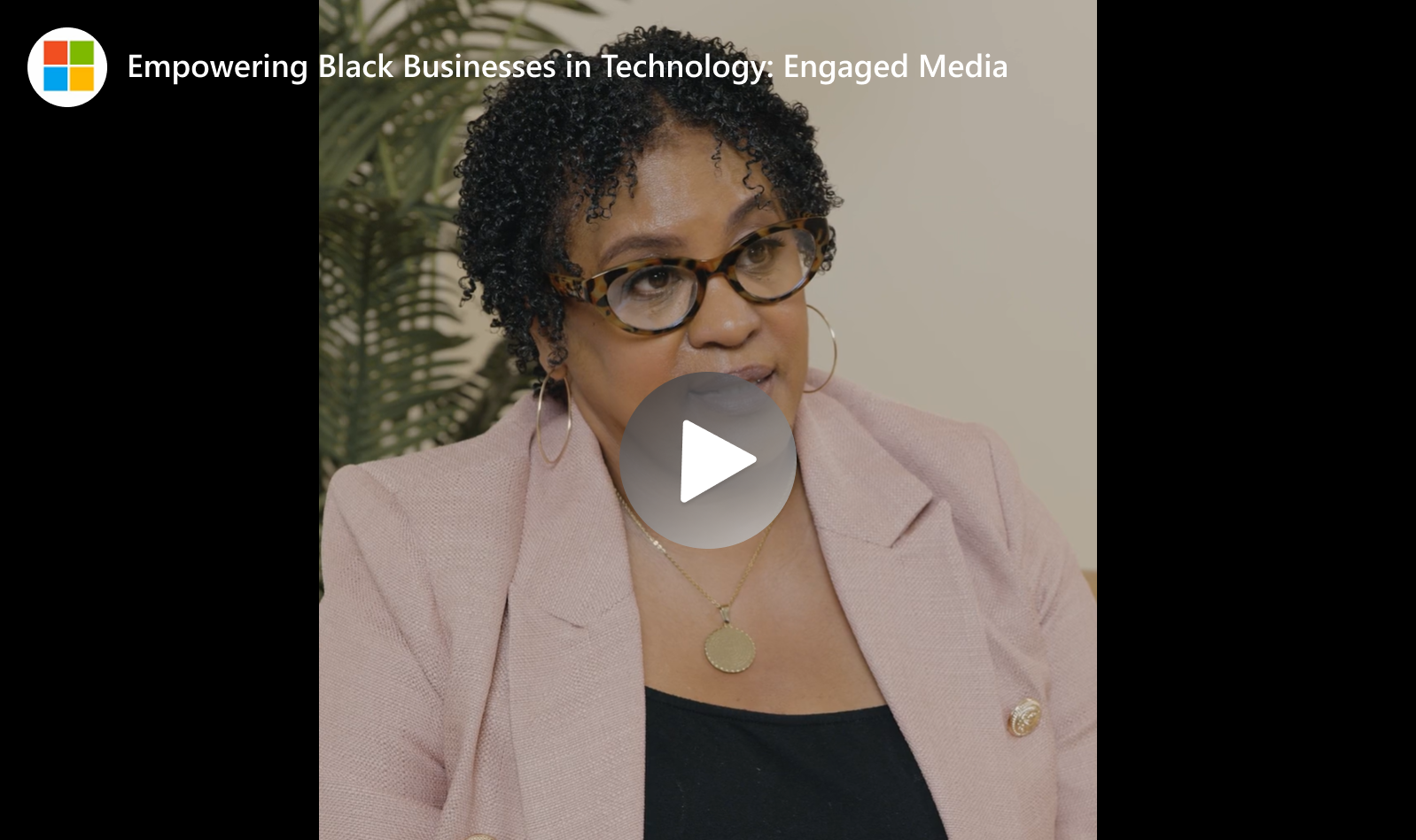 Vimeo로 보기: Jacqueline Shorter-Beauchamp이 Microsoft가 어떻게 자신의 회사, Engaged Media를 지원하고 있는지 설명합니다.